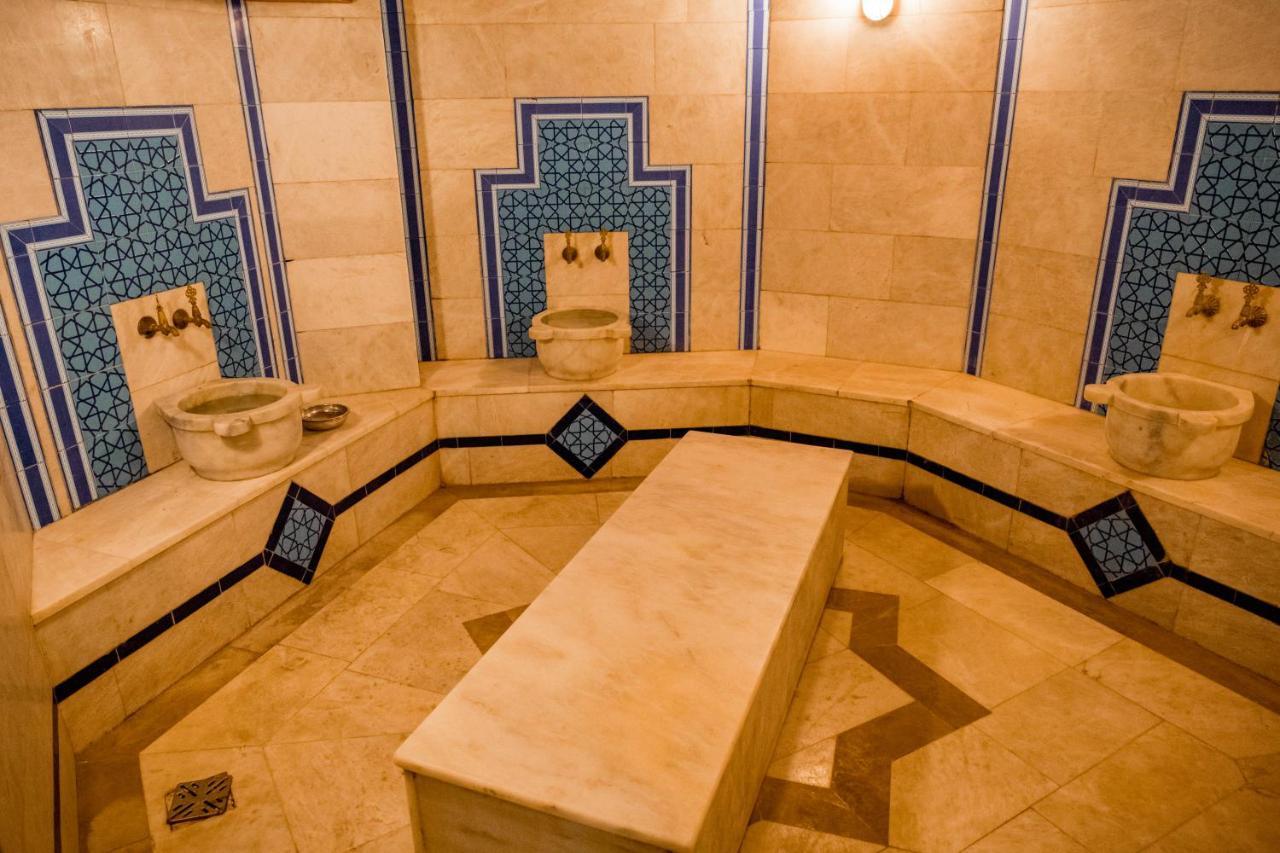 Готель Selcuk 4*